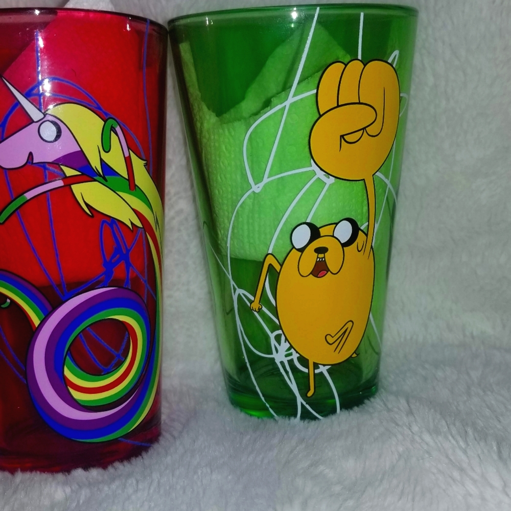 Cups - Picture 2 of 5
